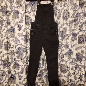 GAP Girl's black denim overalls size 8